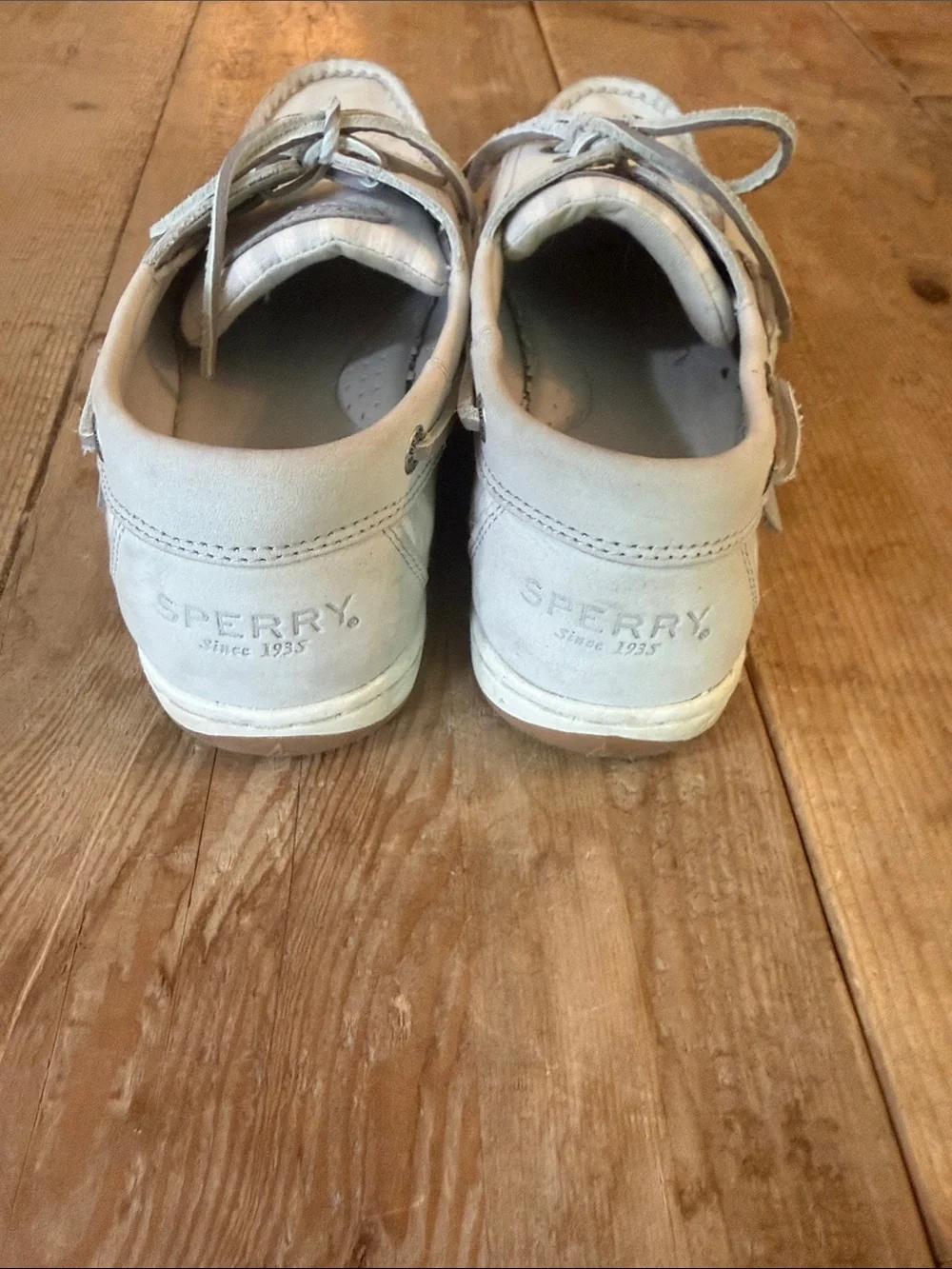 Sperry Men's White Canvas Boat Shoes with Lace Tie